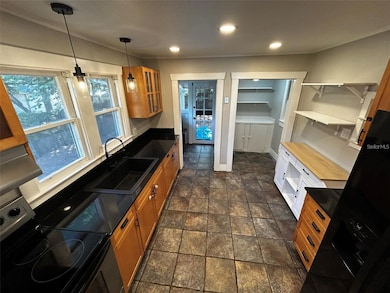 4303 N 10th St, Tampa, FL 33603 - photo 2