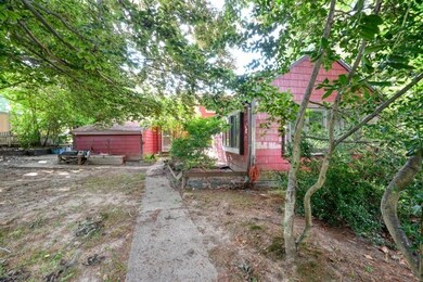 93 Mattakeesett St, Pembroke, MA 02359 - photo 5