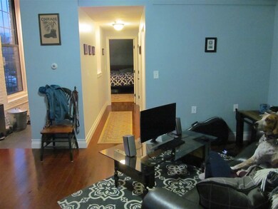 Emerson Mills unit M20, Pembroke, NH 03275 - photo 4