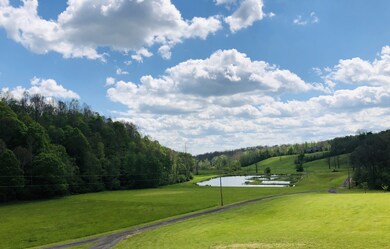 165 Deep C Ln, Tennessee Ridge, TN 37178 - photo 3