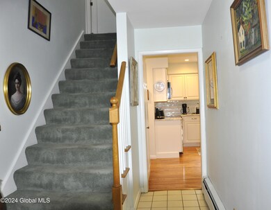 21 Thorndale Rd, Slingerlands, NY 12159 - photo 4