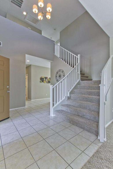 002_Foyer