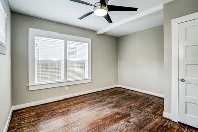 1006 Northwood St, Houston, TX 77009 - photo 7