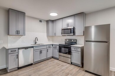 5909 Gaston Ave unit 106, Dallas, TX 75214 - photo 6