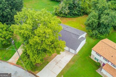 5266 Long Green Ln unit 2, Stone Mountain, GA 30088 - photo 3