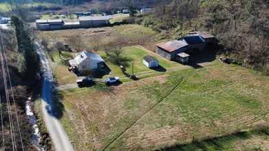 104 Ramey Branch, Flatgap, KY 41219 - photo 5