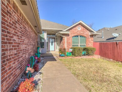 2301 NE 7th St, Moore, OK 73160 - photo 3