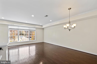 7872 Azalea Cove Terrace, Alexandria, VA 22315 - photo 5