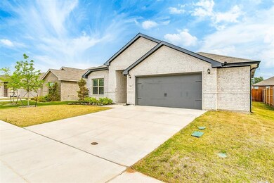352 Bonita St, Weatherford, TX 76087 - photo 3