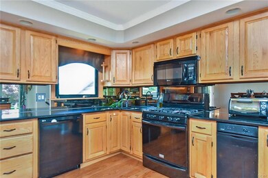 1817 Easthill Dr, Bethlehem, PA 18017 - photo 7