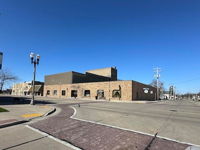 1816 Washington St TR Exterior Building