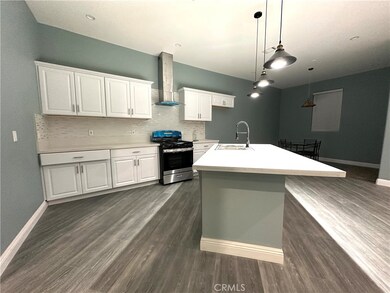 14415 Holly Dr, Victorville, CA 92395 - photo 4