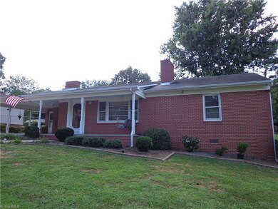 1420 Brookdale Dr, Asheboro, NC 27205 - photo 2