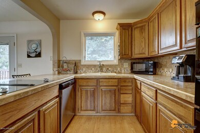 7141 Viburnum Dr, Anchorage, AK 99507 - photo 6