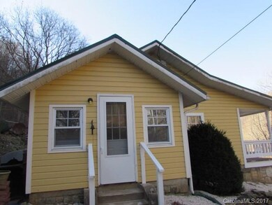 346 Simms Fork Rd, Burnsville, NC 28714 - photo 7