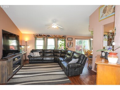 219 Quail Run, Sutherlin, OR 97479 - photo 6