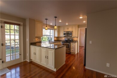 8311 62nd St W, University Place, WA 98467 - photo 5