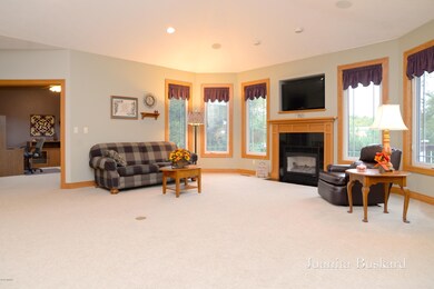 7490 Southwood Ave SW, Byron Center, MI 49315 - photo 7