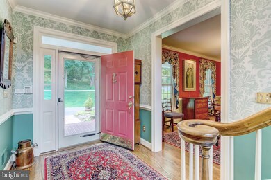 10432 Falls Rd, Lutherville-Timonium, MD 21093 - photo 3