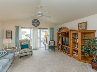 Family Room w/slider to deck