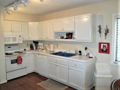 115 Beulah Hill Rd N unit 112, Pinehurst, NC 28374 - photo 6