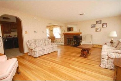 19 Westview Rd, Lynn, MA 01902 - photo 2