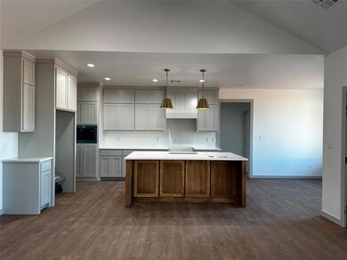 211 Shavano St, Shawnee, OK 74804 - photo 4