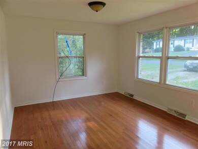 10702 Elk Dr, Fredericksburg, VA 22407 - photo 3