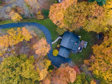 707 Maple Ln, Schenectady, NY 12309 - photo 3