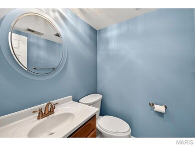 2550 Grayland Walk, Saint Louis, MO 63129 - photo 7