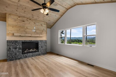 1507 Denton Rd, Sevierville, TN 37862 - photo 7