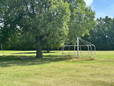 1332 100th, Peabody, KS 66866 - photo 3