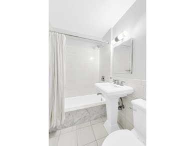 345 E 52nd St unit 4A, New York, NY 10022 - photo 5