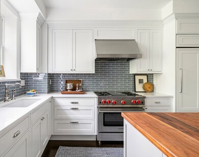 43 Upton St unit 4, Boston, MA 02118 - photo 7