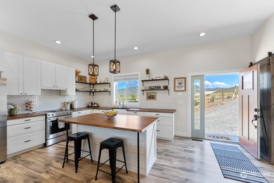 21 Flycast Rd, Methow, WA 98834 - photo 7