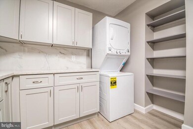 The Rotonda unit 203, McLean, VA 22102 - photo 4