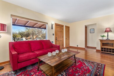 1922 E 9th St, Tucson, AZ 85719 - photo 5