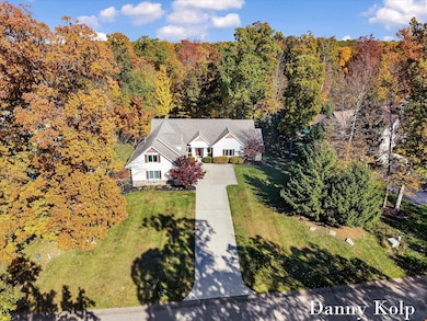 7749 Anchorage Dr SE unit 12, Caledonia, MI 49316 - photo 3