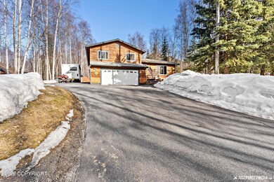 04-Paved Driveway & RV Parking