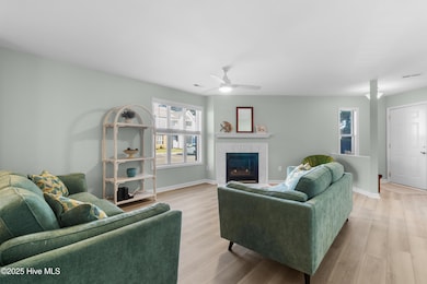 4109 Breezewood Dr unit 104, Wilmington, NC 28412 - photo 6