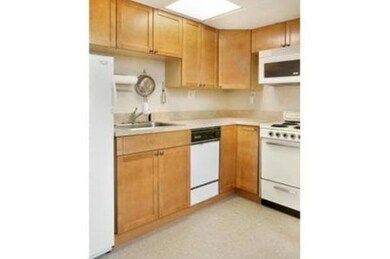 464 Commonwealth Ave unit 76, Boston, MA 02215 - photo 3