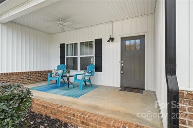 196 Watering Trough Rd, Statesville, NC 28677 - photo 4