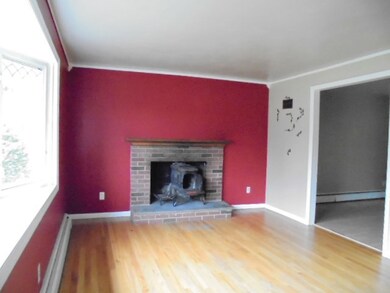 189 Dana Ln, Meriden, CT 06451 - photo 7