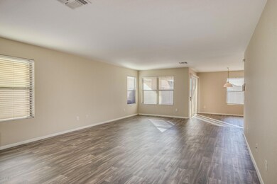 Wetherfield - 11537 (4)