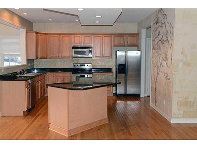 303 Hickory Nut Dr, Eighty Four, PA 15330 - photo 7