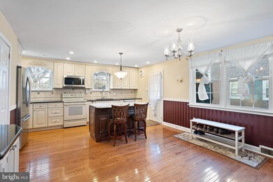 4214 Garrett Rd, Drexel Hill, PA 19026 - photo 6