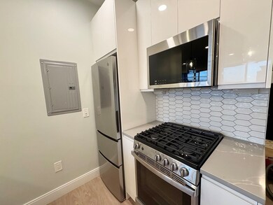 277 Border St unit 403, Boston, MA 02128 - photo 5