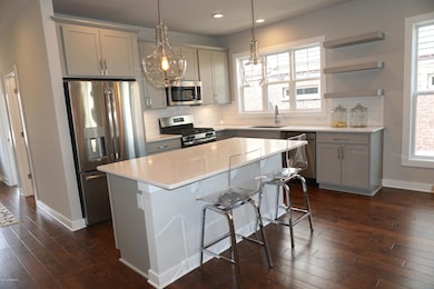 8800 Sanctuary Ln, Louisville, KY 40291 - photo 7