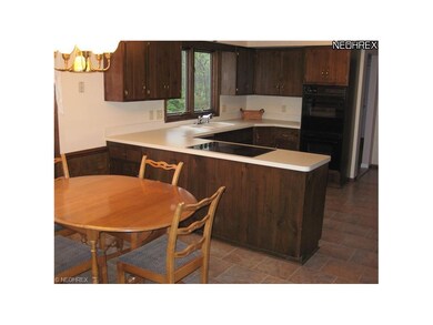 Open Eat-In Kitchen with Huge Pantry