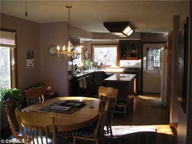 Kitchen - Updated eat-in kitchen with great natura